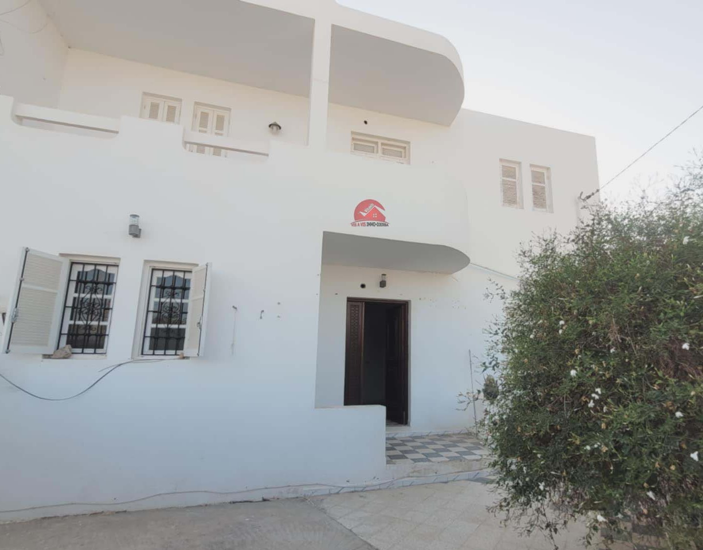 Duplex à vendre à Houmt Souk Djerba ZU - Réf V686