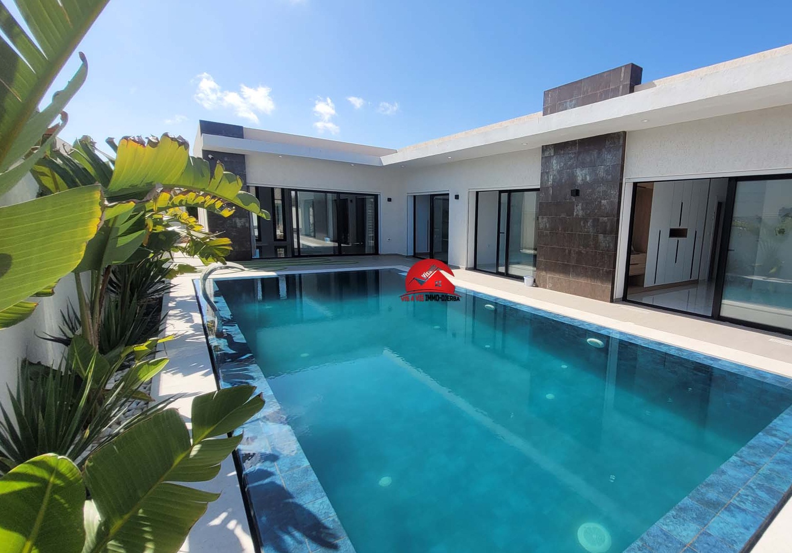 Villa avec piscine à vendre à Midoun ZU - Réf  V702